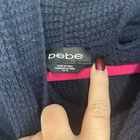 Bebe cute navy blue layered look sweater size XS - Picture 3 of 7